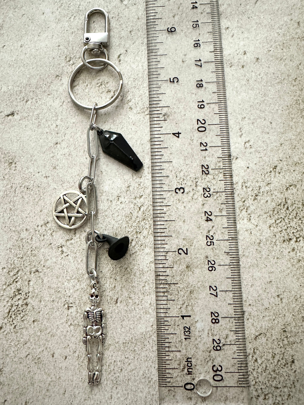 Spooky Horror Bag Charm Keychain - The misfit market