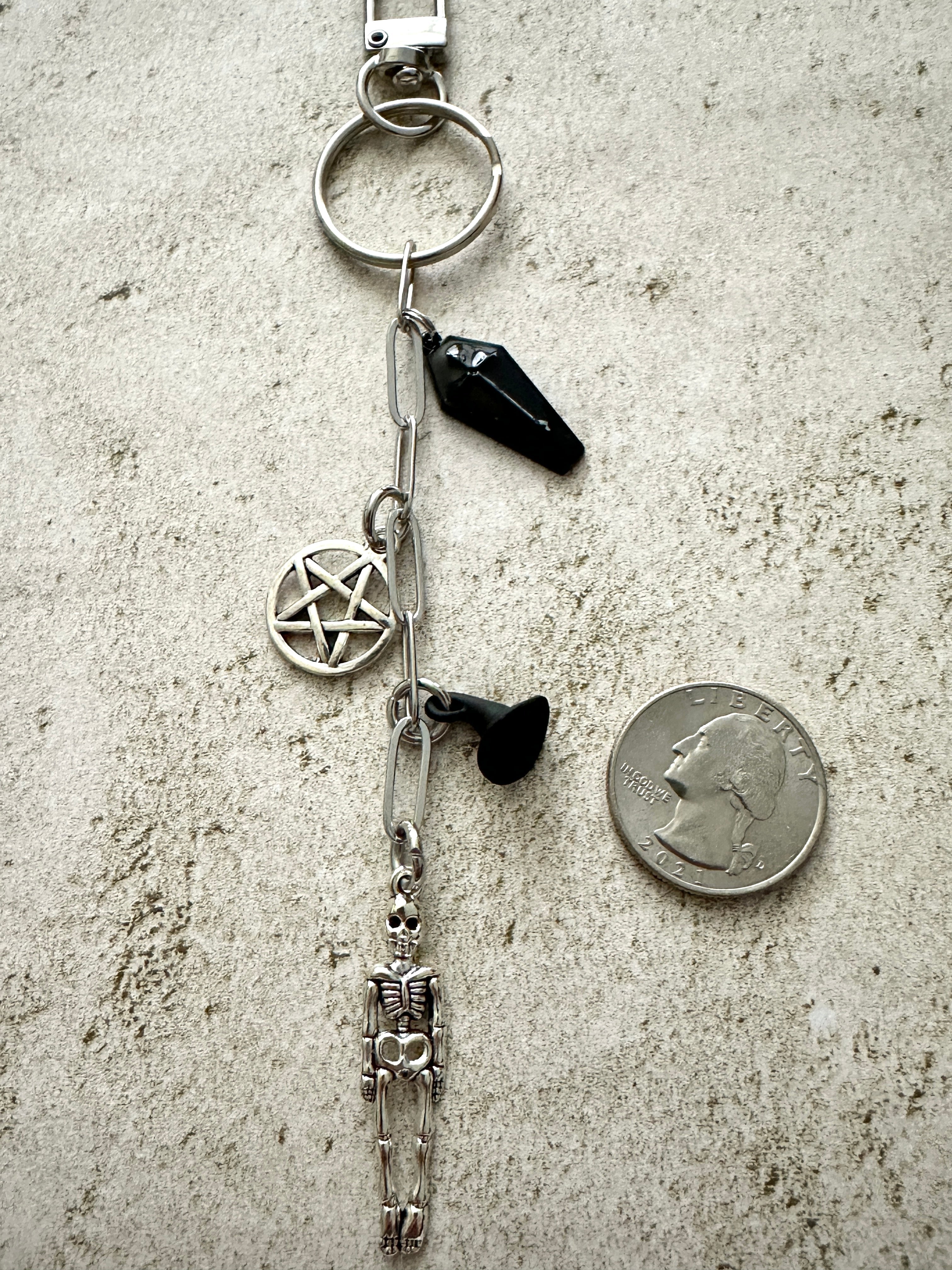 Spooky Horror Bag Charm Keychain - The misfit market