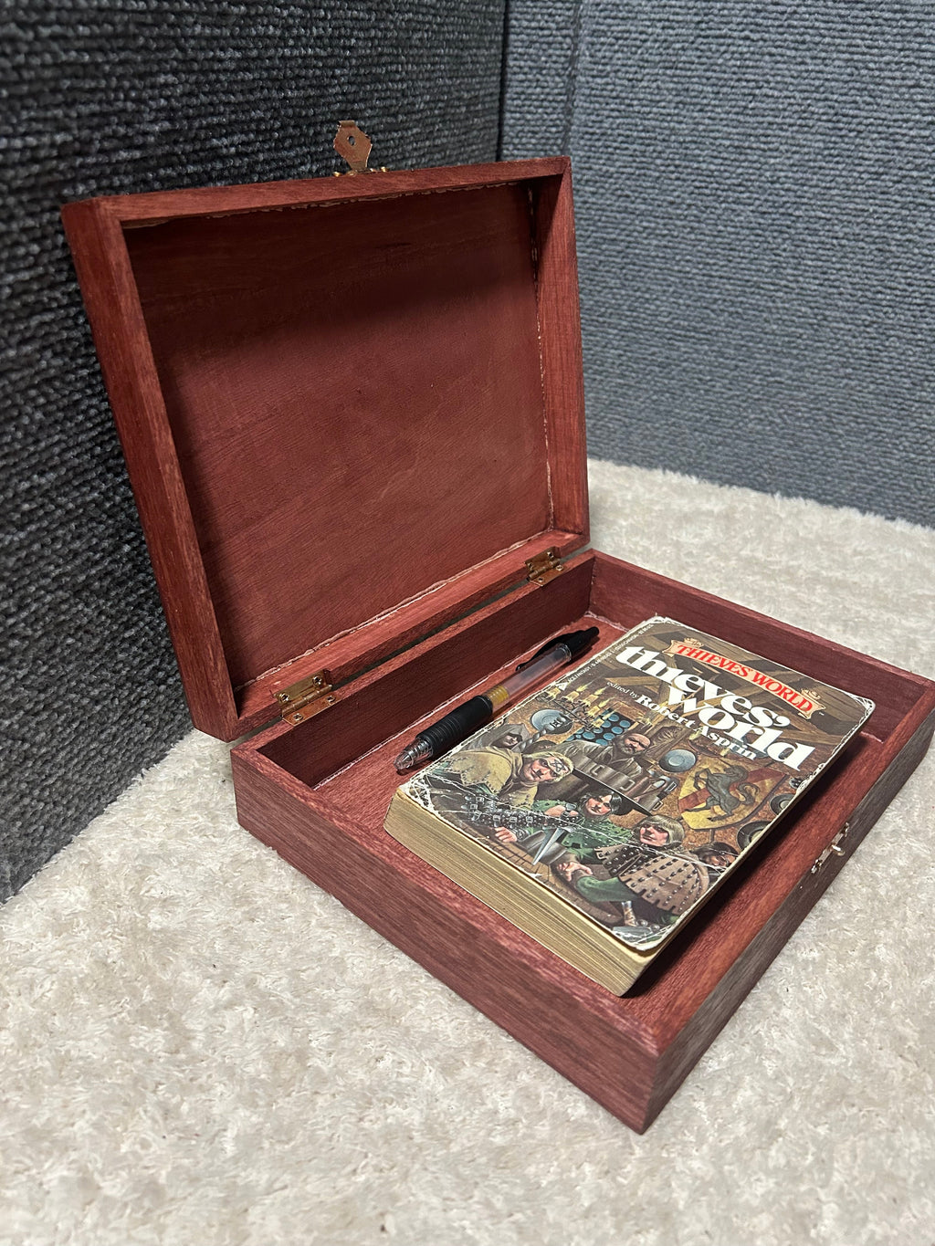 Odin’s Raven Box