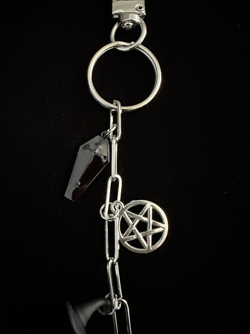 Spooky Horror Bag Charm Keychain - The misfit market