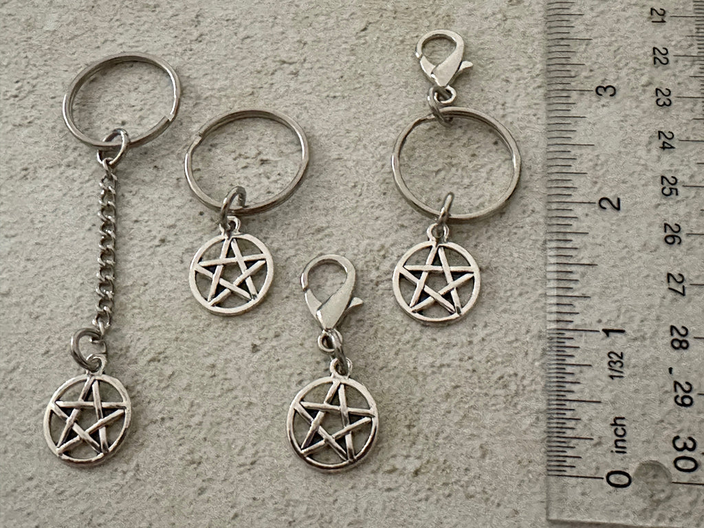 Witchy Pentacle Zipper Pull Bag Charm Keychain - The misfit market