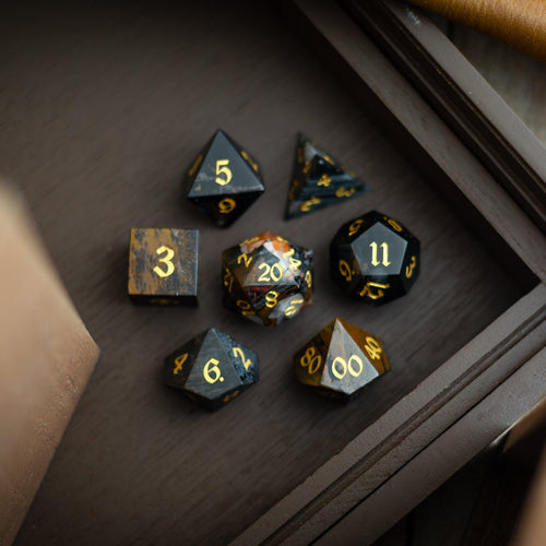 Black Gemstone Eagle Eye Hand Carved DND Dice Set - The misfit market