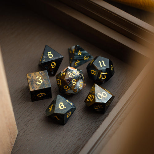 Black Gemstone Eagle Eye Hand Carved DND Dice Set - The misfit market