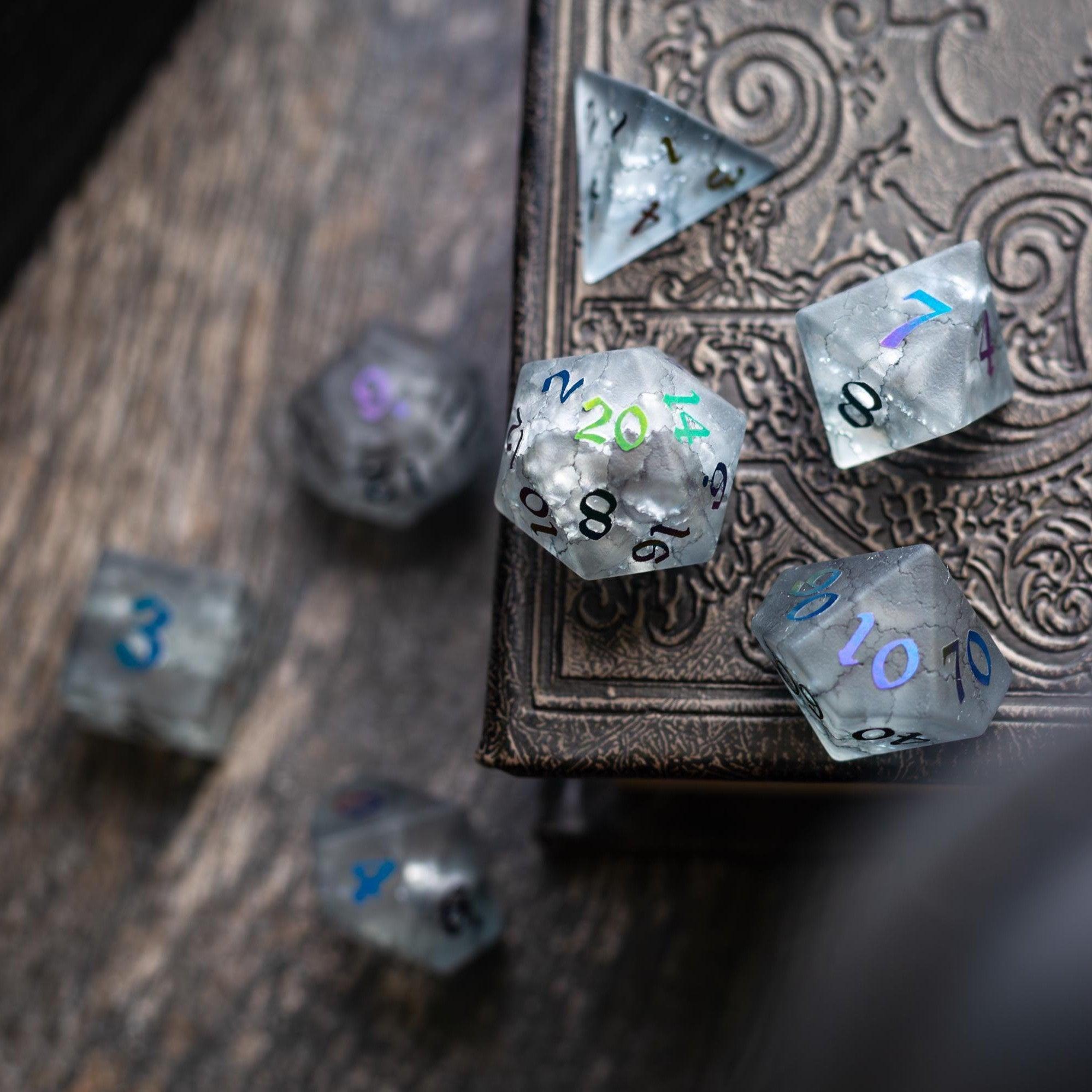 Black Inked Lightning Cracked Glass DND Dice Set - The misfit market