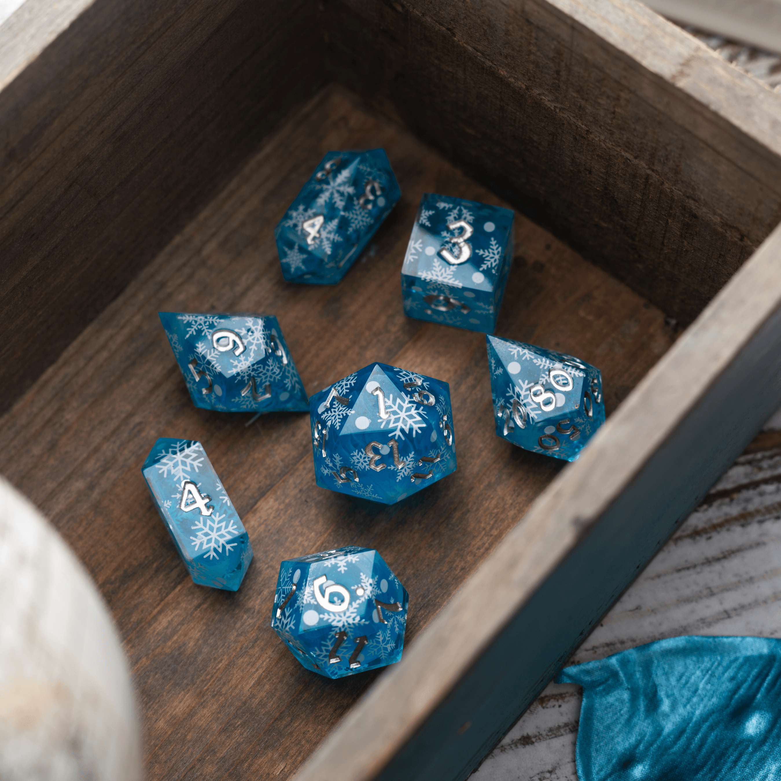 Christmas Blue Snowflake Handmade Resin DND Dice Set - The misfit market