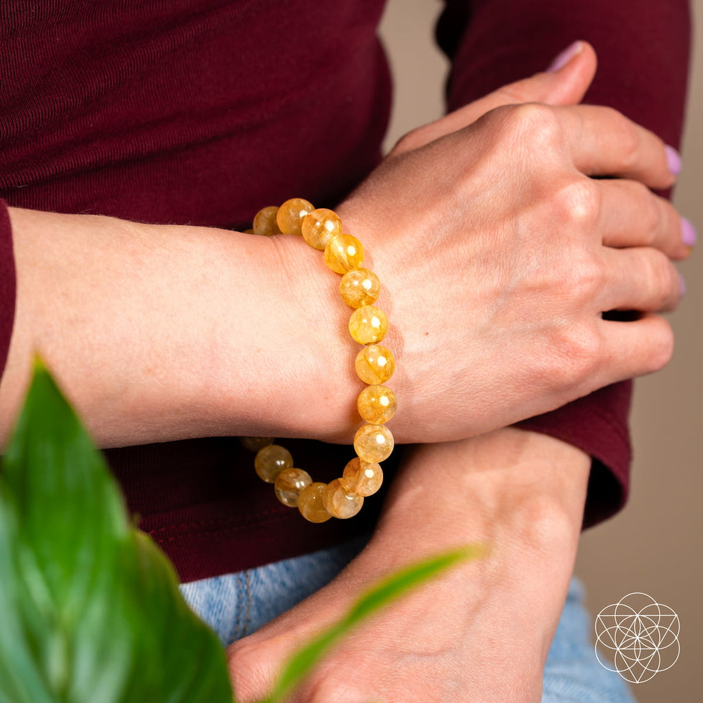 The Master Reset – Golden Healer Quartz Bracelet - The misfit market