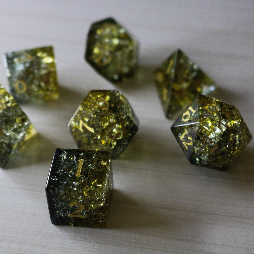 Dark Sun (Green And Yellow) Forge Fire Glass DND Dice Set - The misfit market