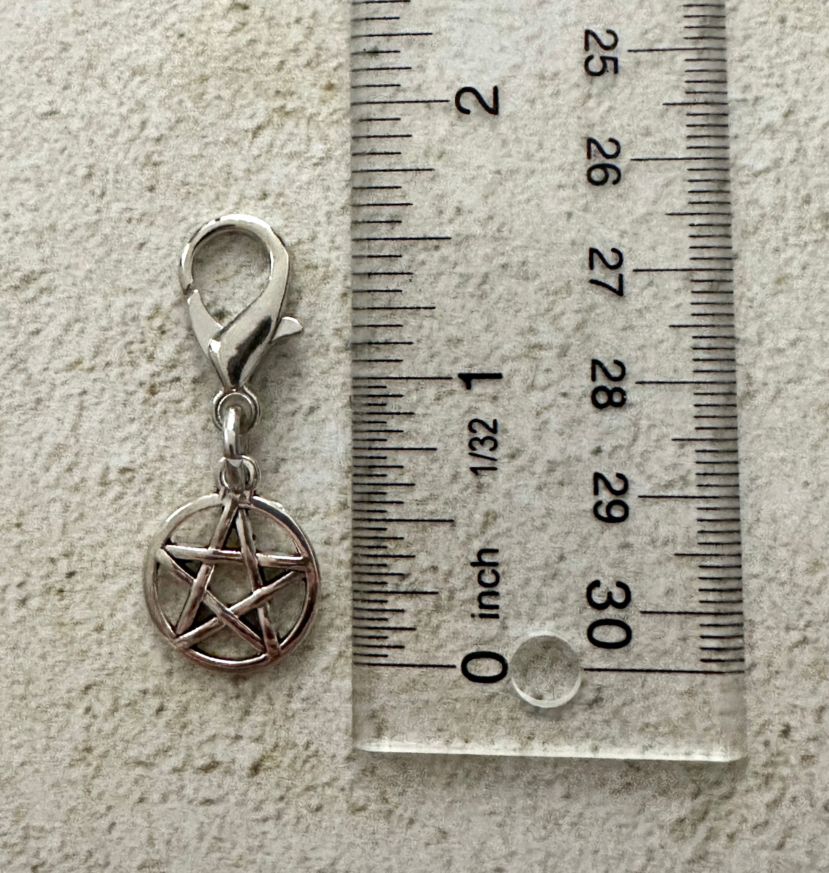 Witchy Pentacle Zipper Pull Bag Charm Keychain - The misfit market