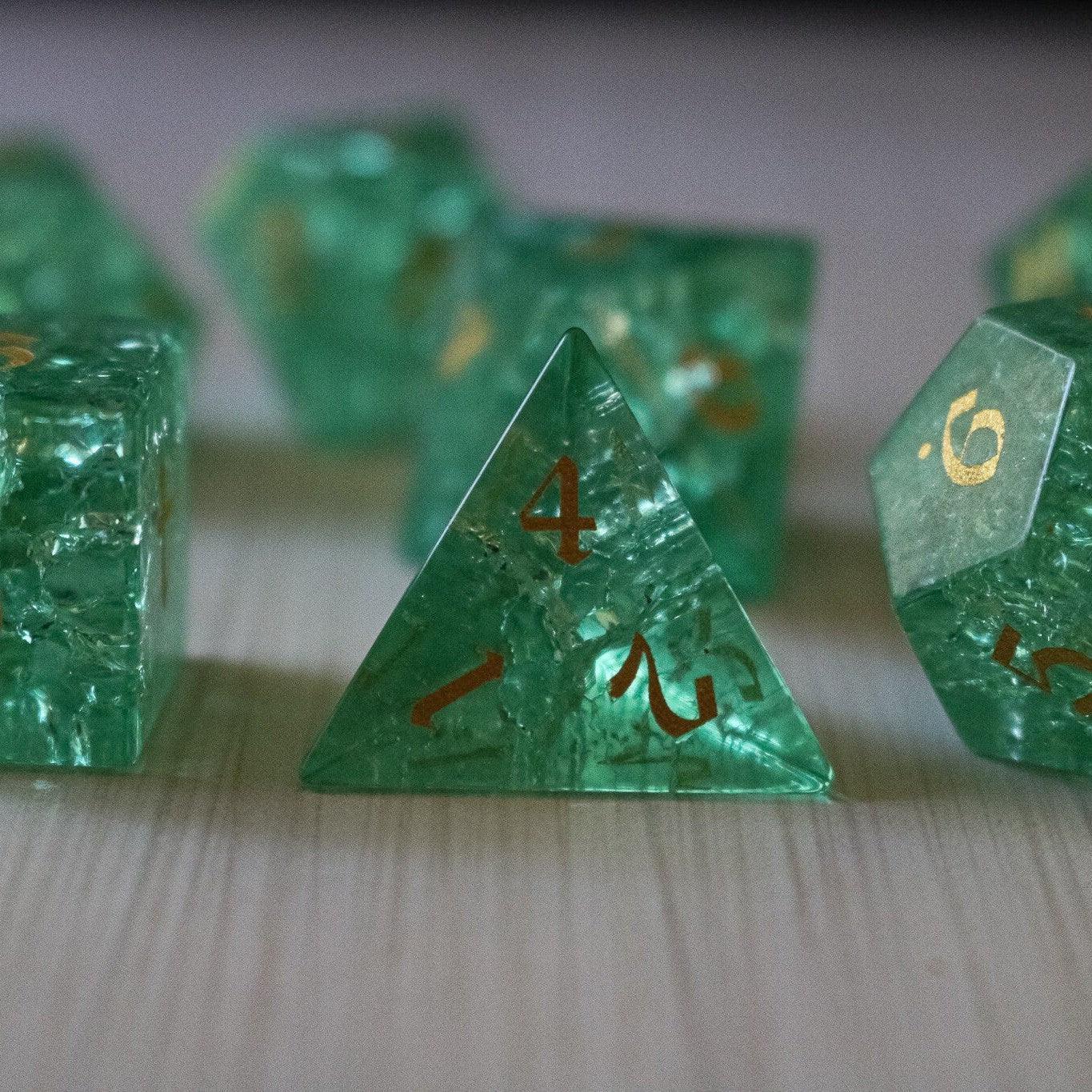 Green Lightning Cracked Glass DND Dice Set - The misfit market