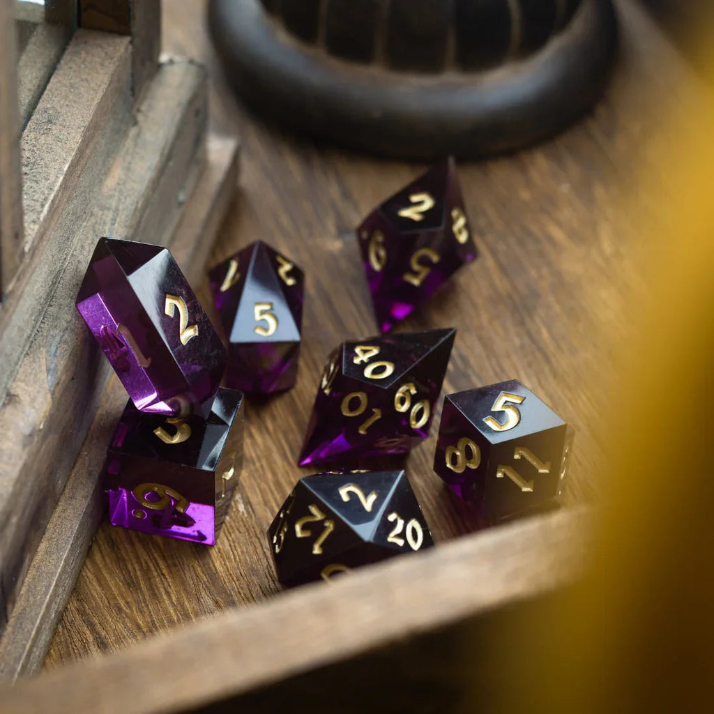 Mystic Violet Resin DND Dice Set - The misfit market