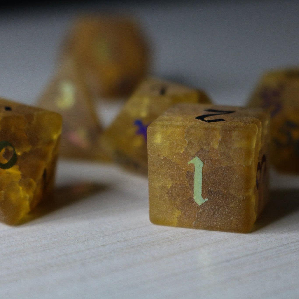 Orange Halloween Pumpkin Inked Lightning Cracked Glass DND Dice Set - The misfit market