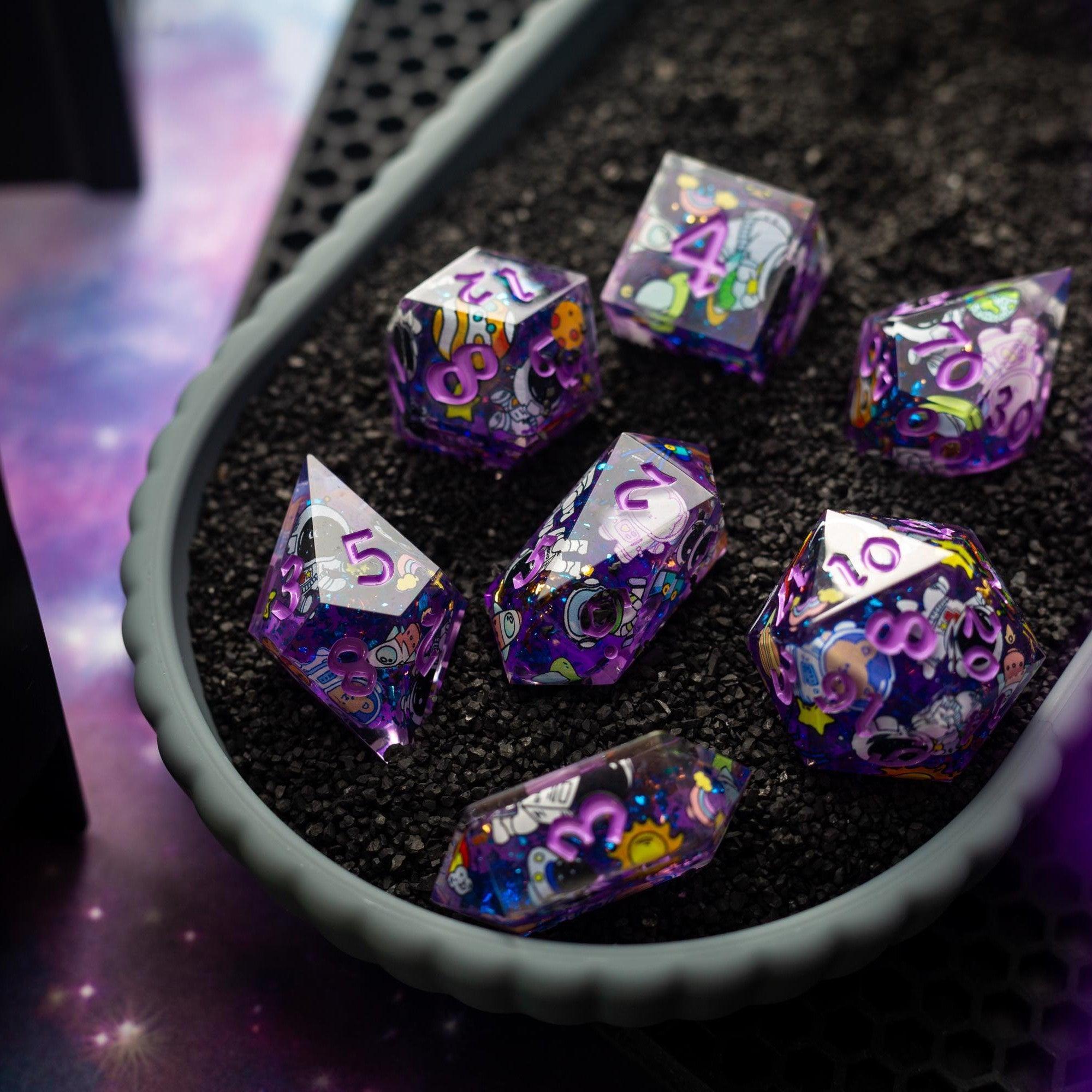 Space Bear Handmade Resin DND Dice Set - The misfit market