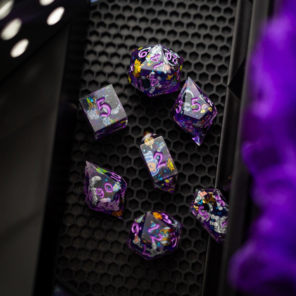Space Bear Handmade Resin DND Dice Set - The misfit market