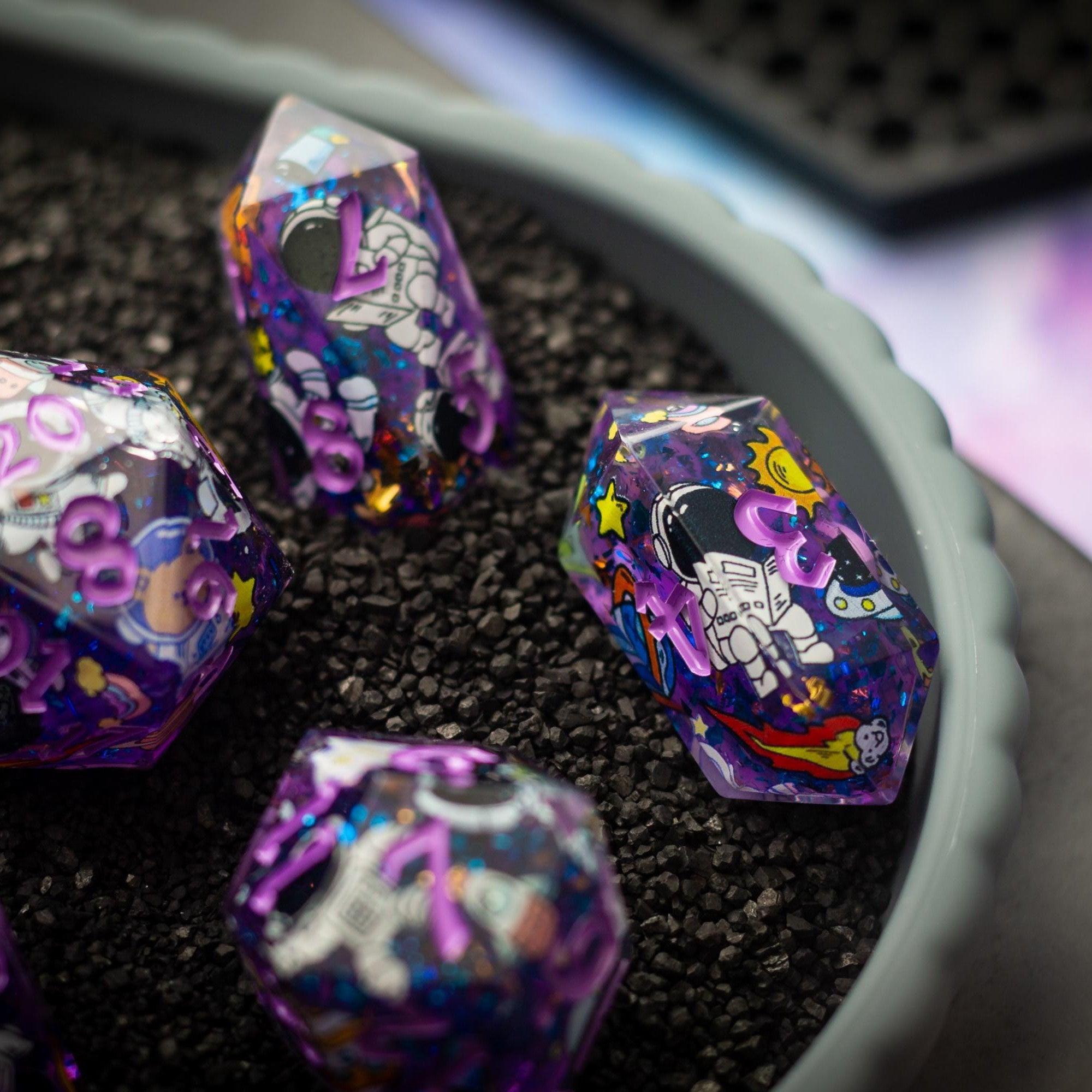 Space Bear Handmade Resin DND Dice Set - The misfit market