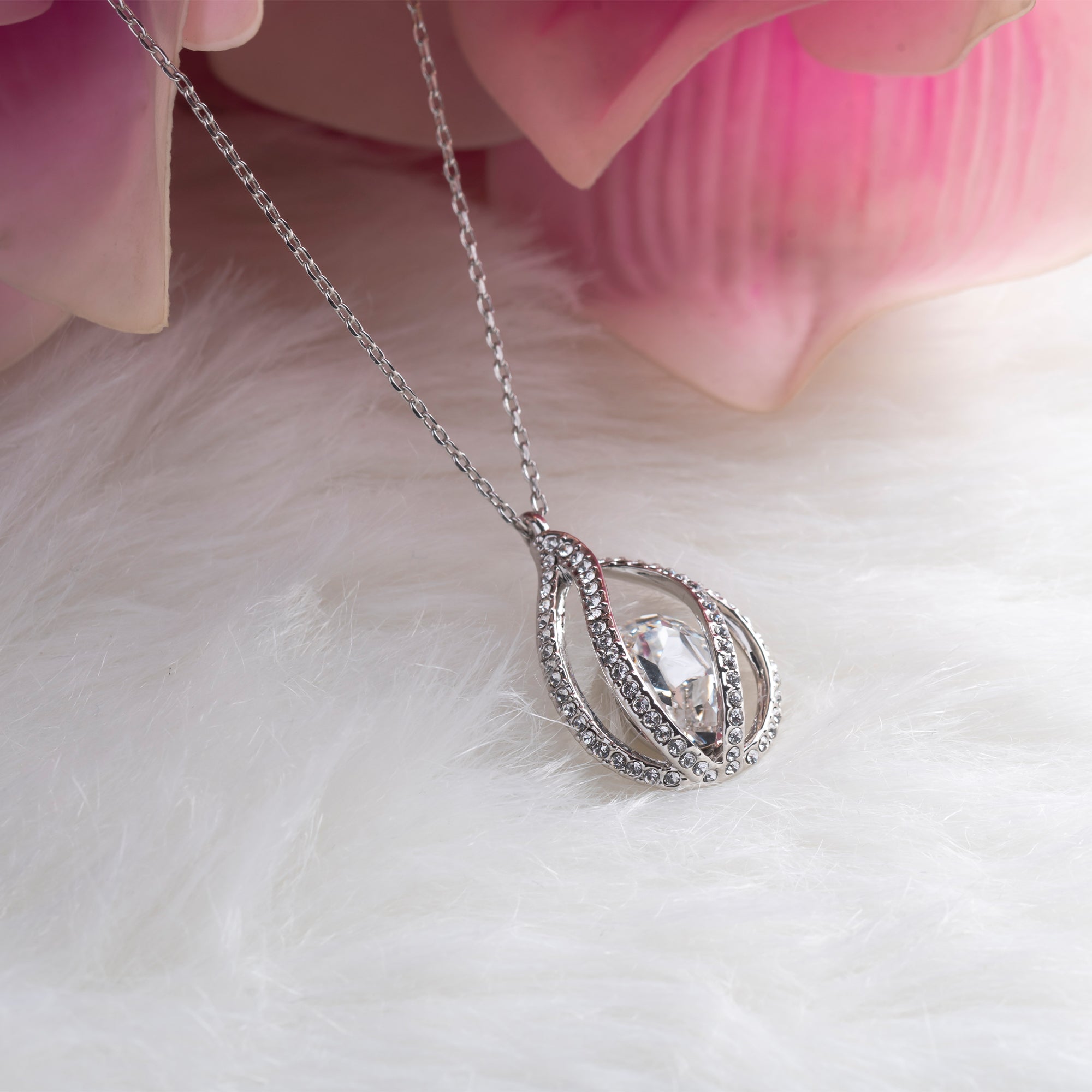 TRYNDI™ To My Grandma Birdcage Necklace With Authentic Swarovski Crystals - The misfit market