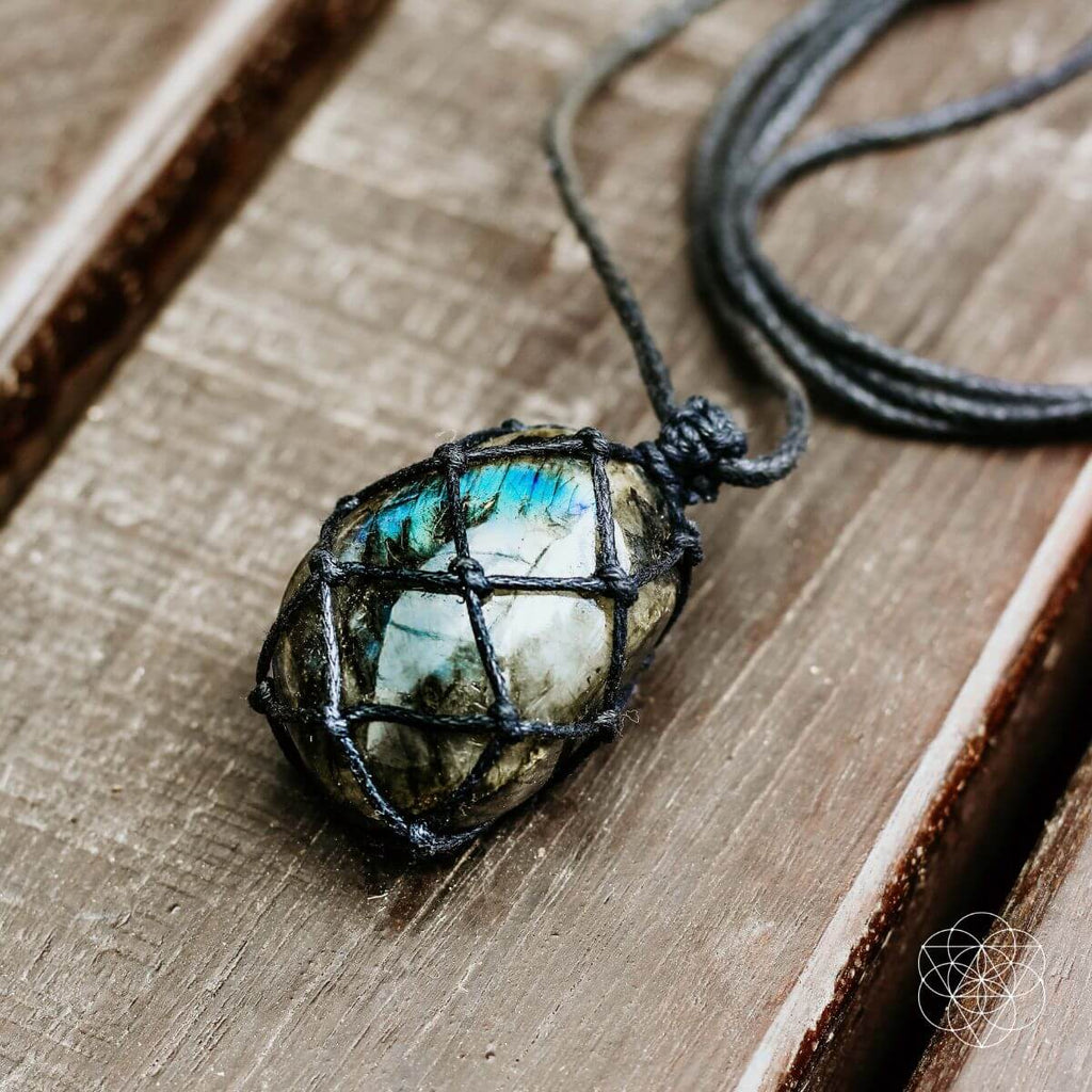 Dragon’s Heart Transformation Pendant - The misfit market