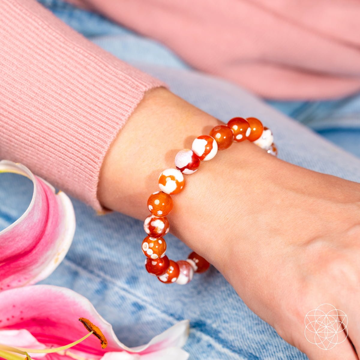 Feminine Force – Carnelian Orca Agate Bracelet - The misfit market