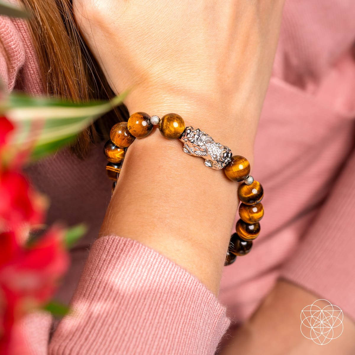 Fortune Flows - Tiger’s Eye & Pixiu Bracelet - The misfit market