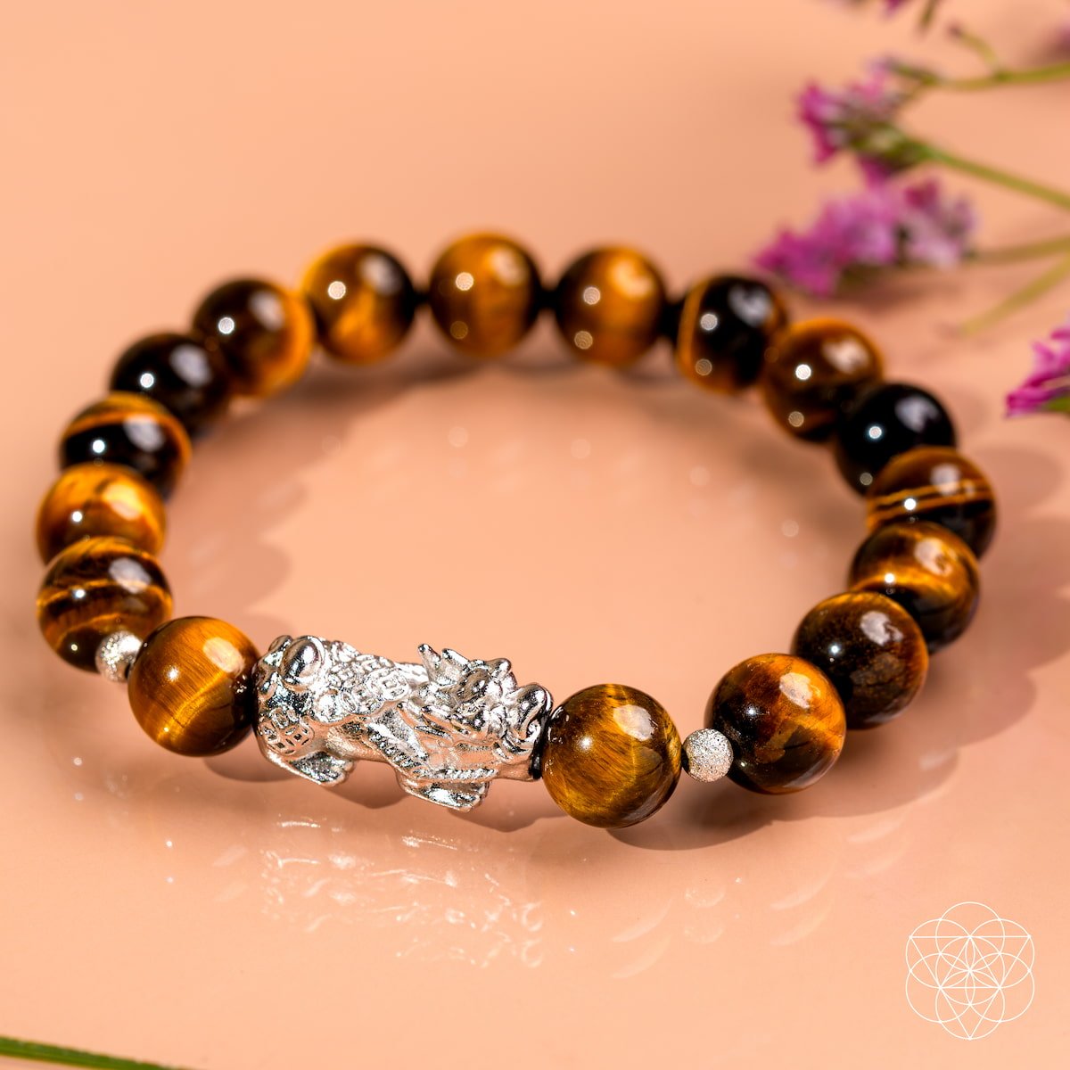 Fortune Flows - Tiger’s Eye & Pixiu Bracelet - The misfit market