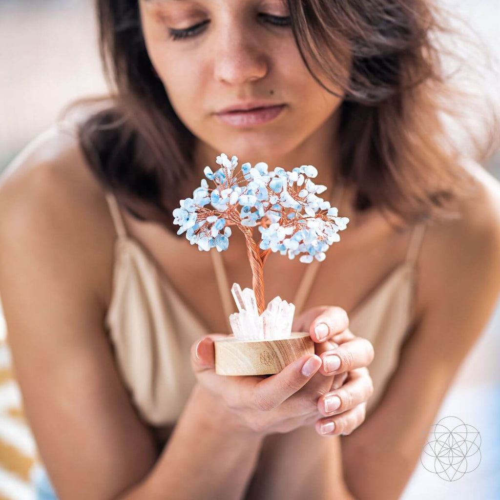 Guardian Angel Lamp of Protection - Aquamarine Tree - The misfit market