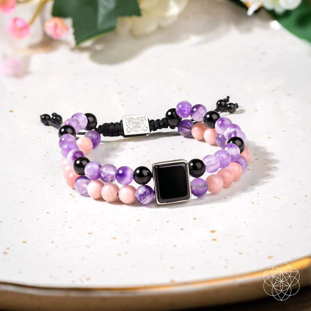 I Am Strong: Illuminating Bracelet of Feminine Power - The misfit market