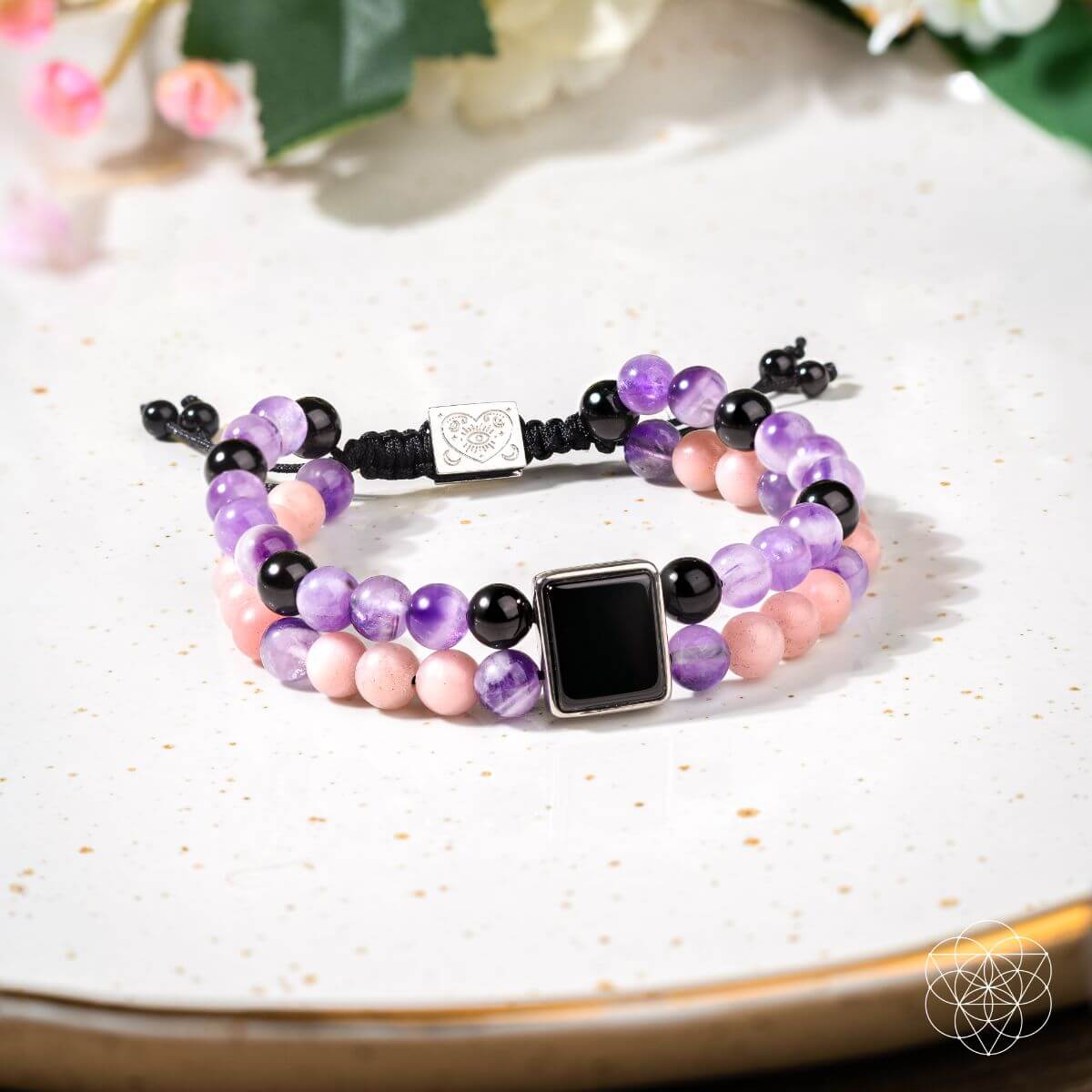 I Am Strong: Illuminating Bracelet of Feminine Power - The misfit market
