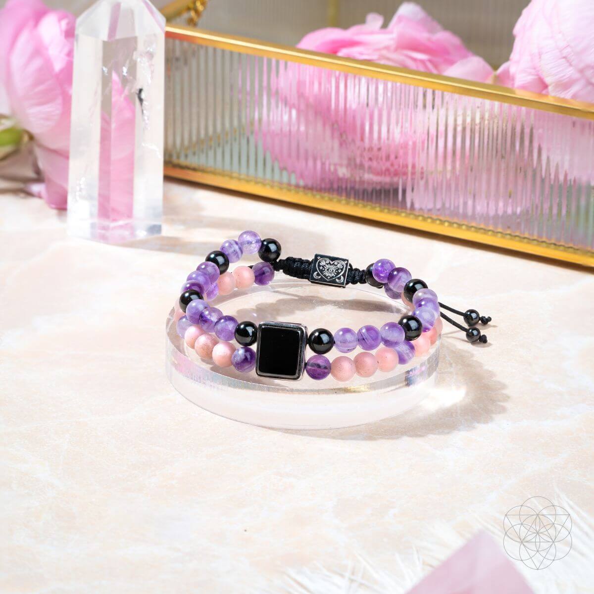I Am Strong: Illuminating Bracelet of Feminine Power - The misfit market