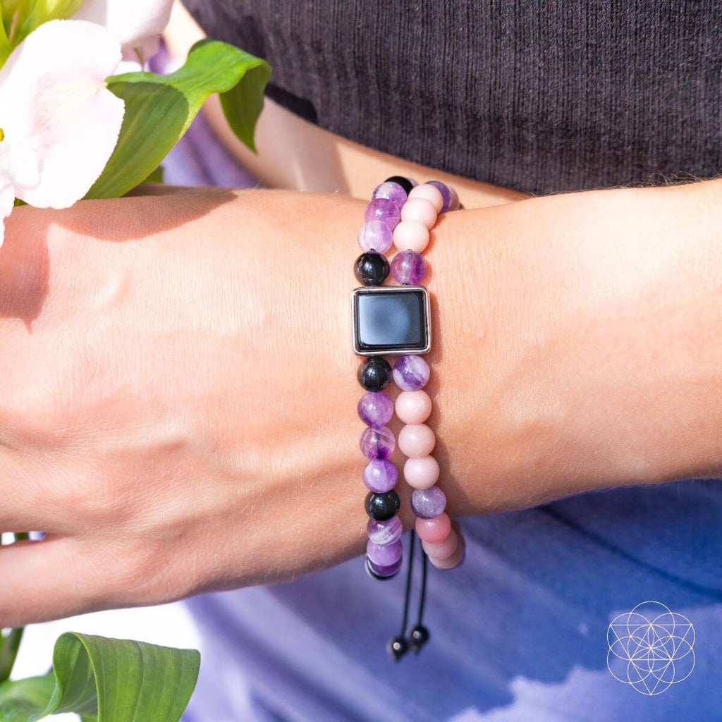 I Am Strong: Illuminating Bracelet of Feminine Power - The misfit market