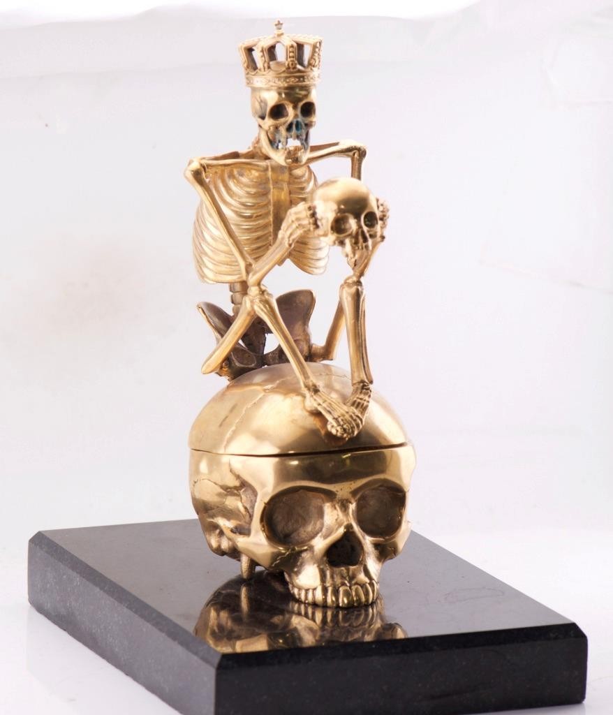 RARE Museum Quality Memento Mori Ormolu Gilt Bronze Skull Skeleton Desk Clock - The misfit market
