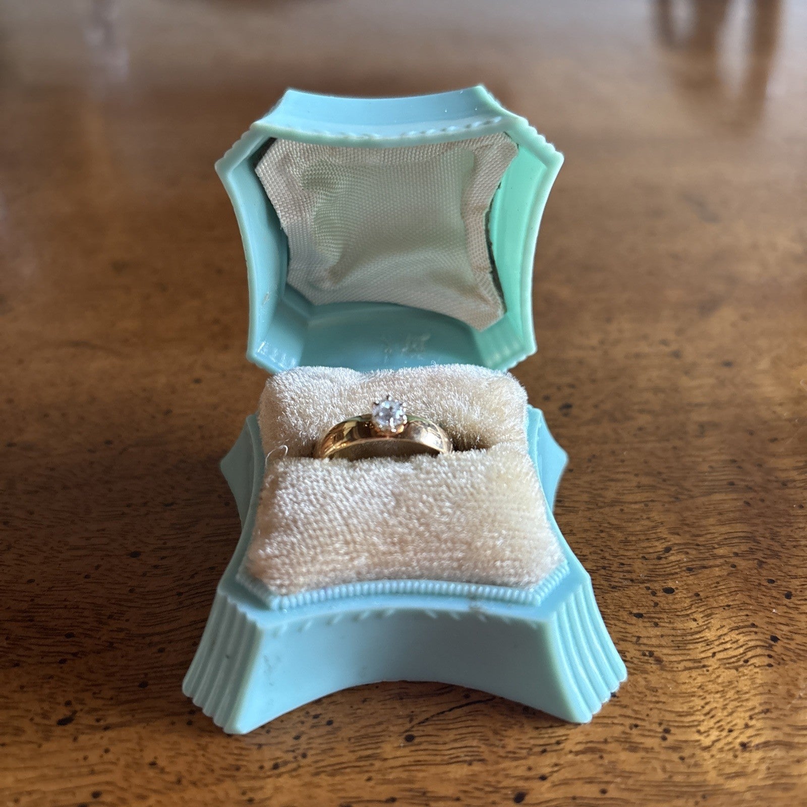 Antique 18K Yellow Gold Old European Cut Diamond Engagement Ring .25 Carat