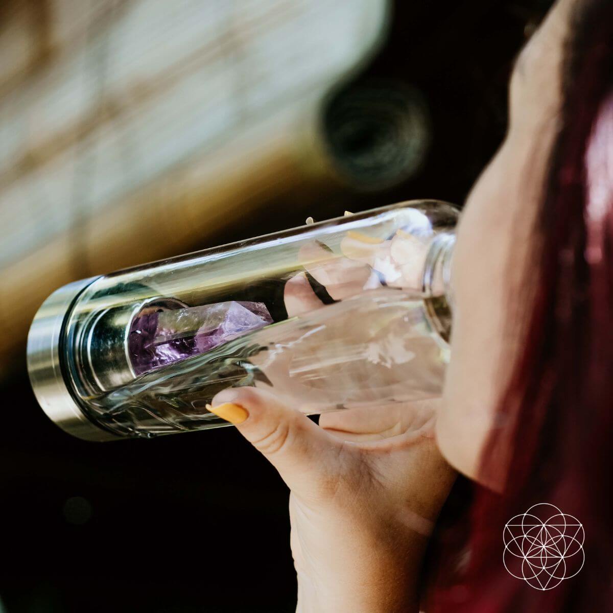 The Amethyst Healing Water Bottle - The misfit market