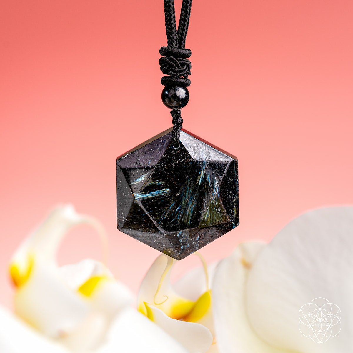 The Arfvedsonite Deep Healing Pendant - The misfit market