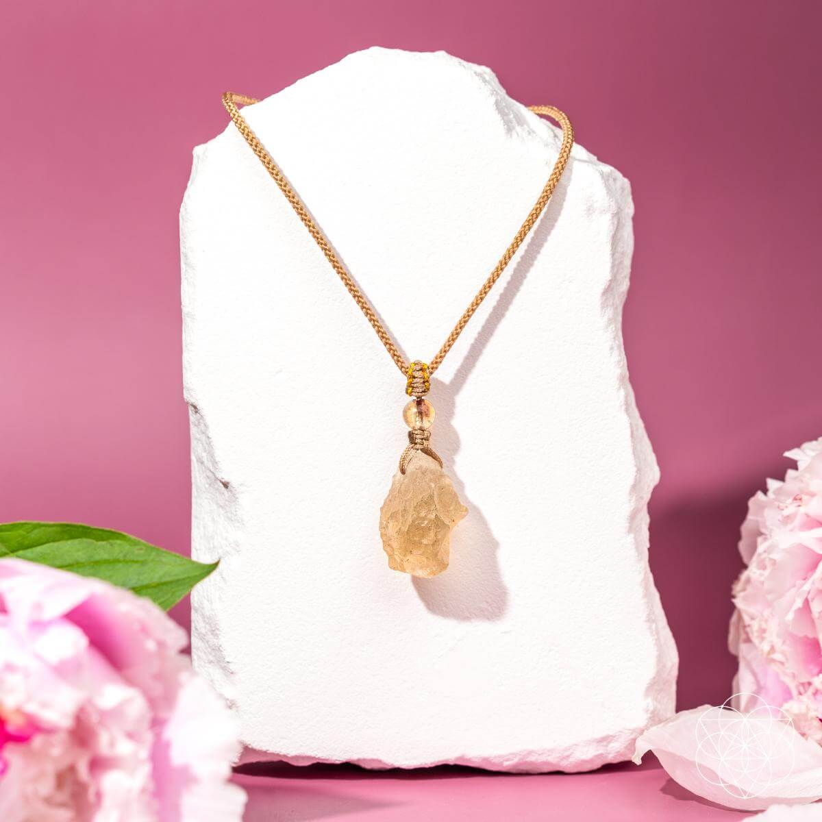 The Destiny Relic – Libyan Desert Glass Pendant - The misfit market