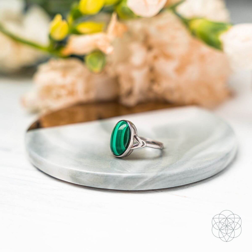 The Heart-Healing Ring - The misfit market