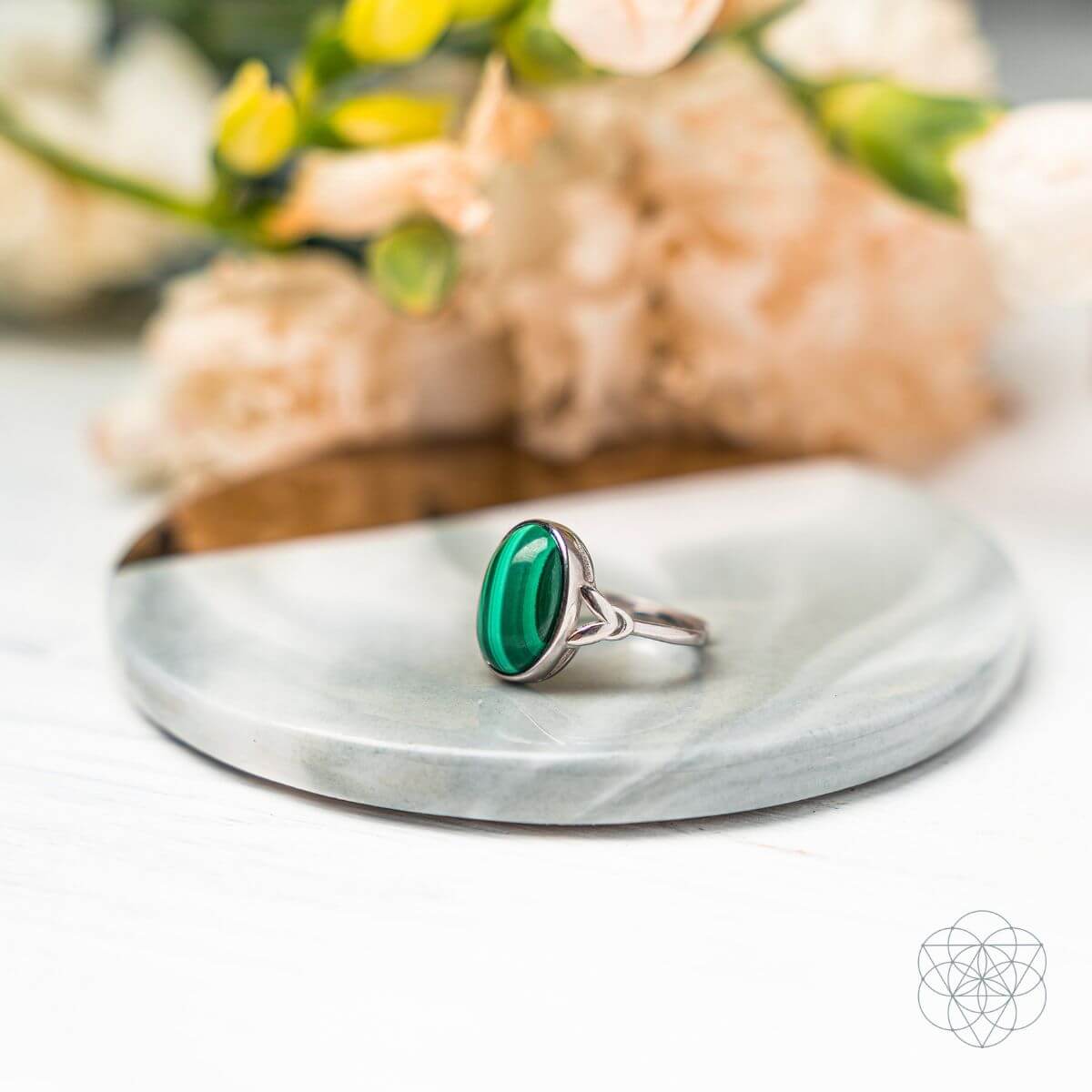 The Heart-Healing Ring - The misfit market