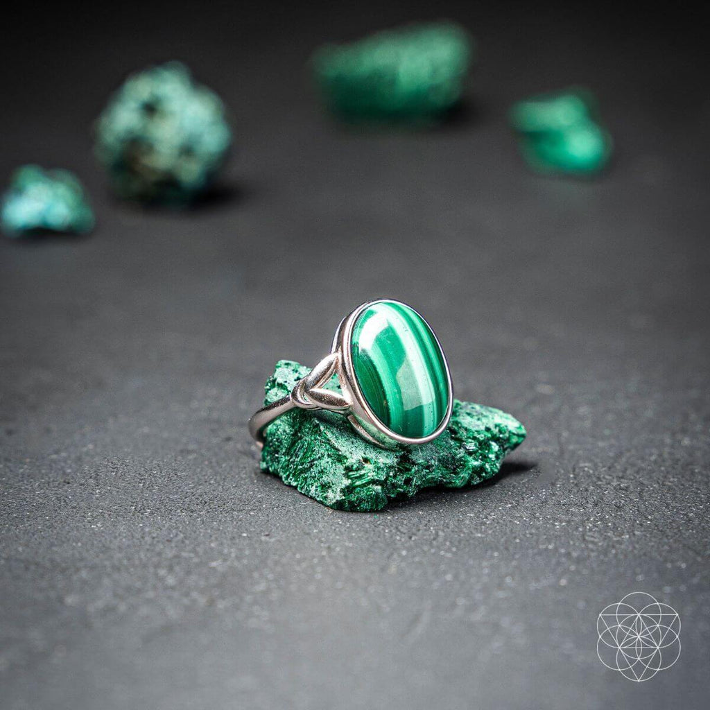 The Heart-Healing Ring - The misfit market