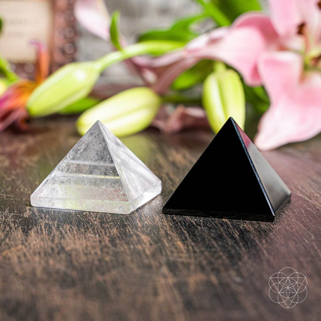 The Pyramids of Power - The misfit market