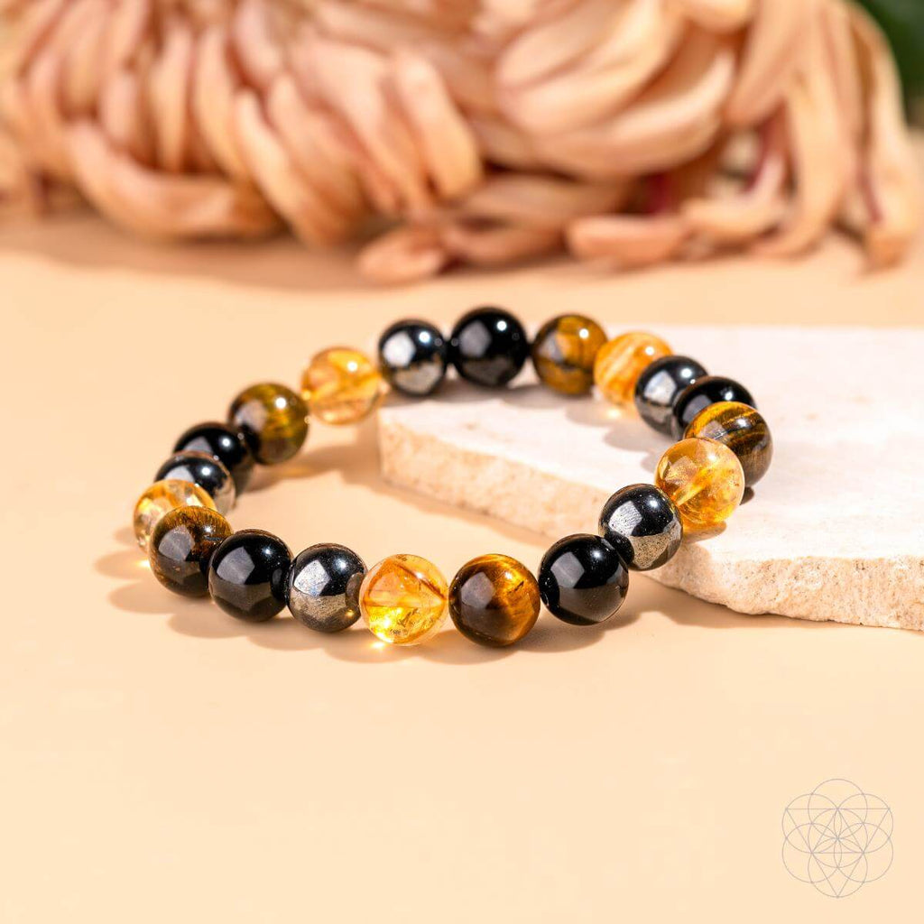 The Quadruple Protection Bracelet - The misfit market