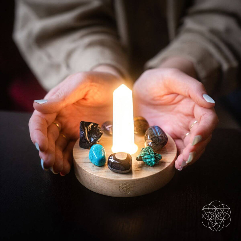 The Sacred Protection Lamp - The misfit market