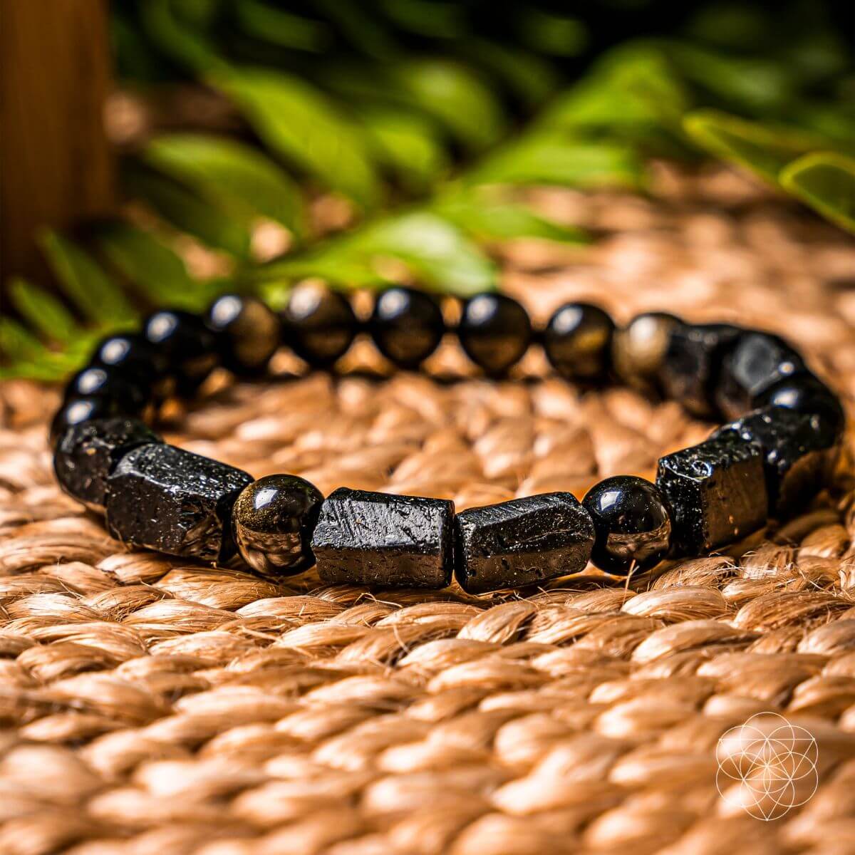 The Spiritual Protection Bracelet - The misfit market