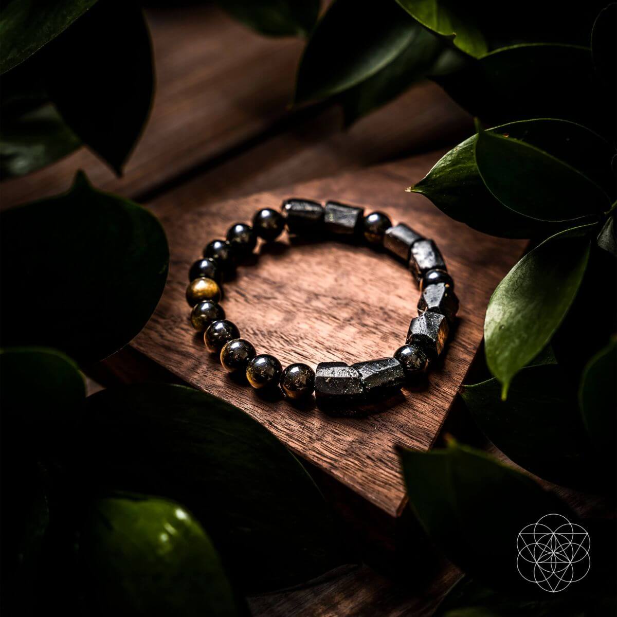 The Spiritual Protection Bracelet - The misfit market