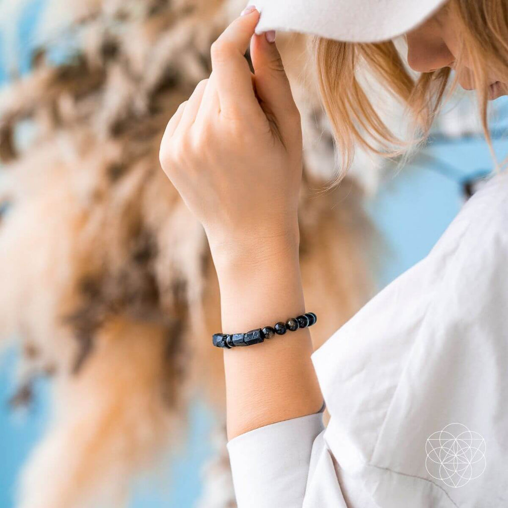 The Spiritual Protection Bracelet - The misfit market