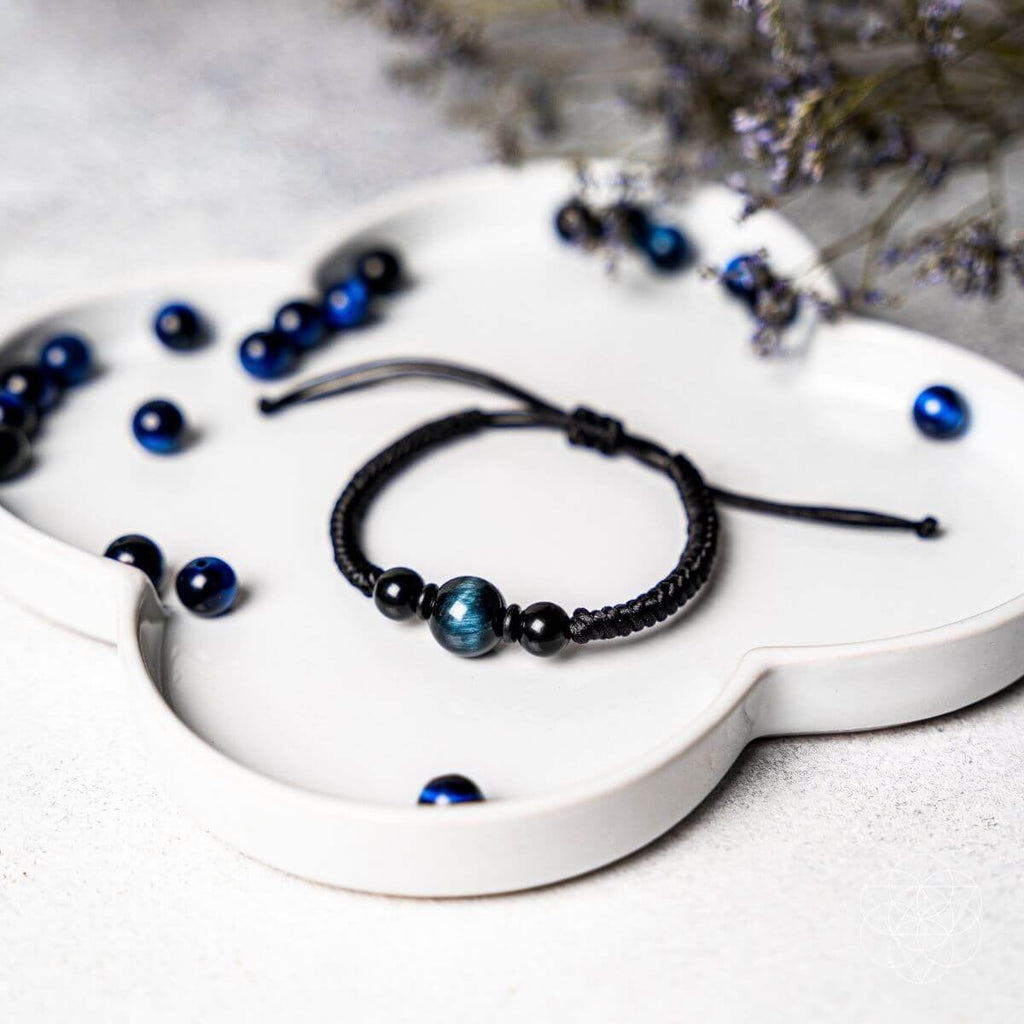 The Tiger’s Eye Stability Bracelet - The misfit market
