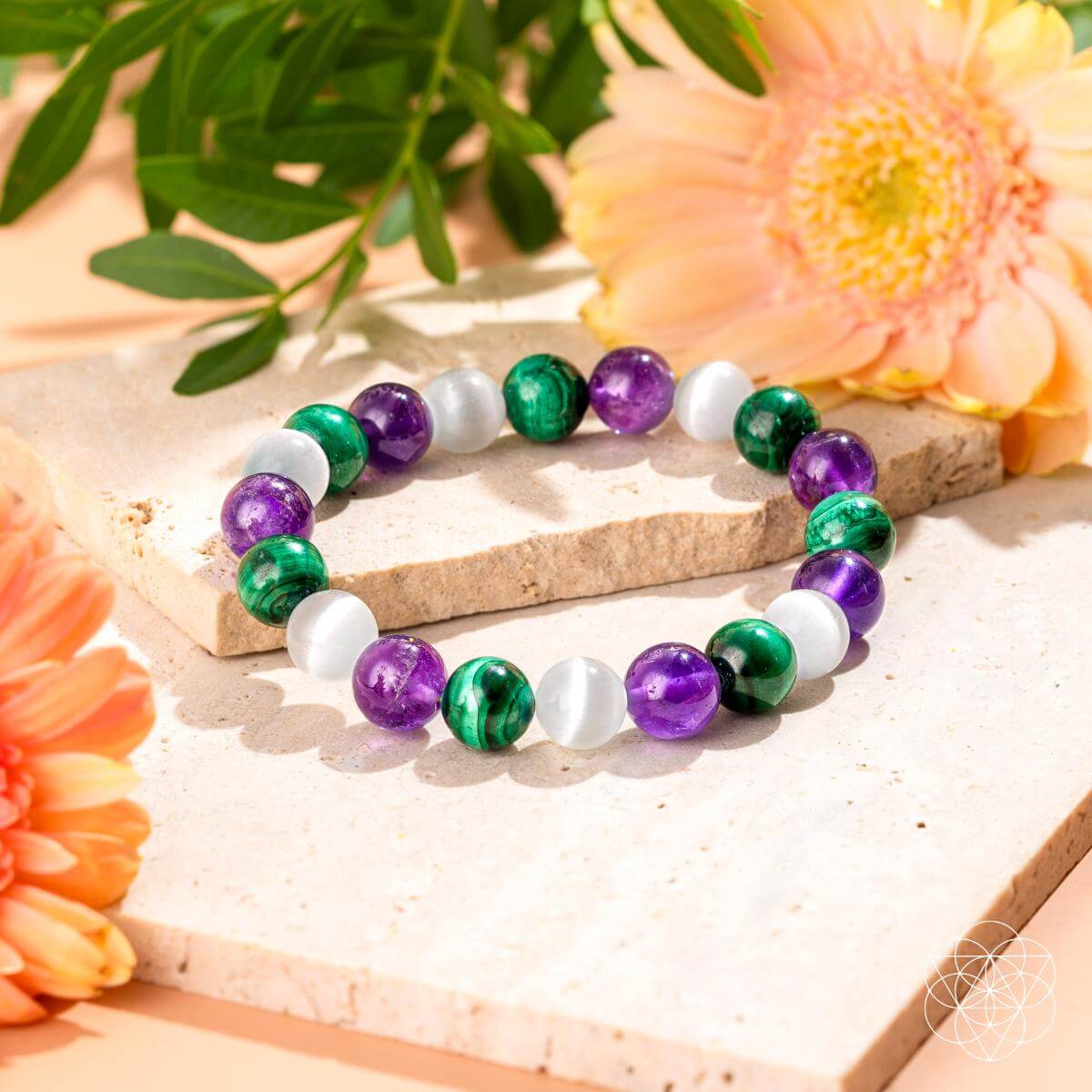 The Triple Healing Bracelet - The misfit market