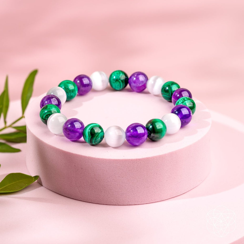 The Triple Healing Bracelet - The misfit market